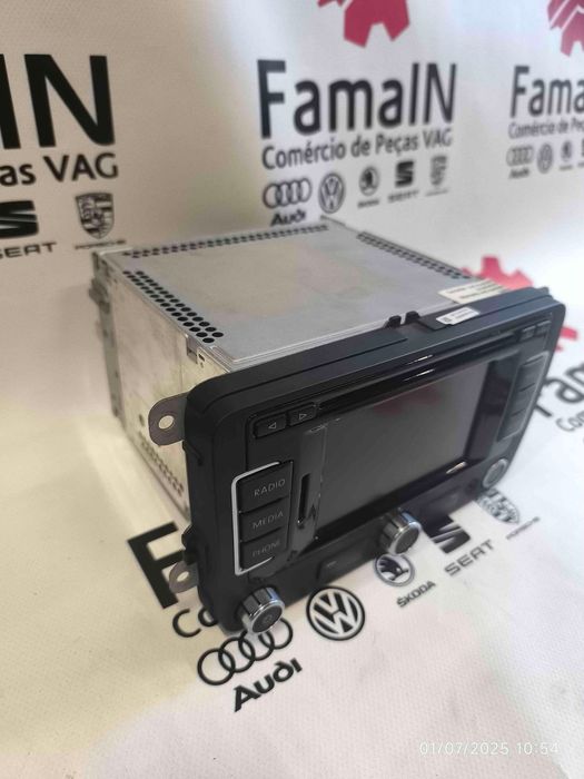 Rádio / Auto Rádio VW TIGUAN 2.0 TDI (103 kW / 140 cv) [03.2008 - 07.2018] 3C8035279B (OEM) | RNS315 (OEM)