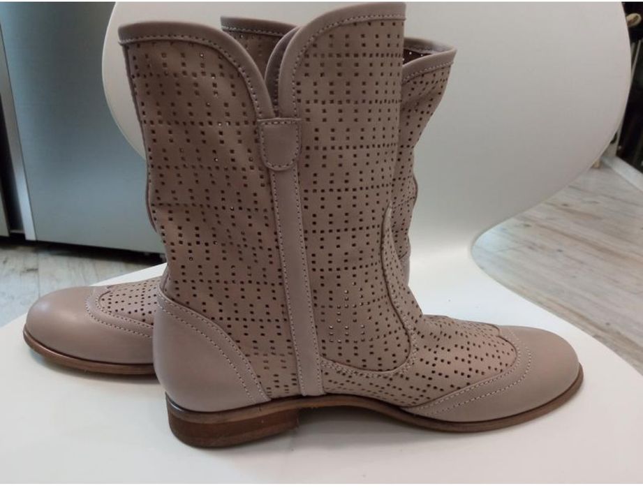 Чобітки  р.36 (36.5-37.0) (23.0-23.5) шкіра