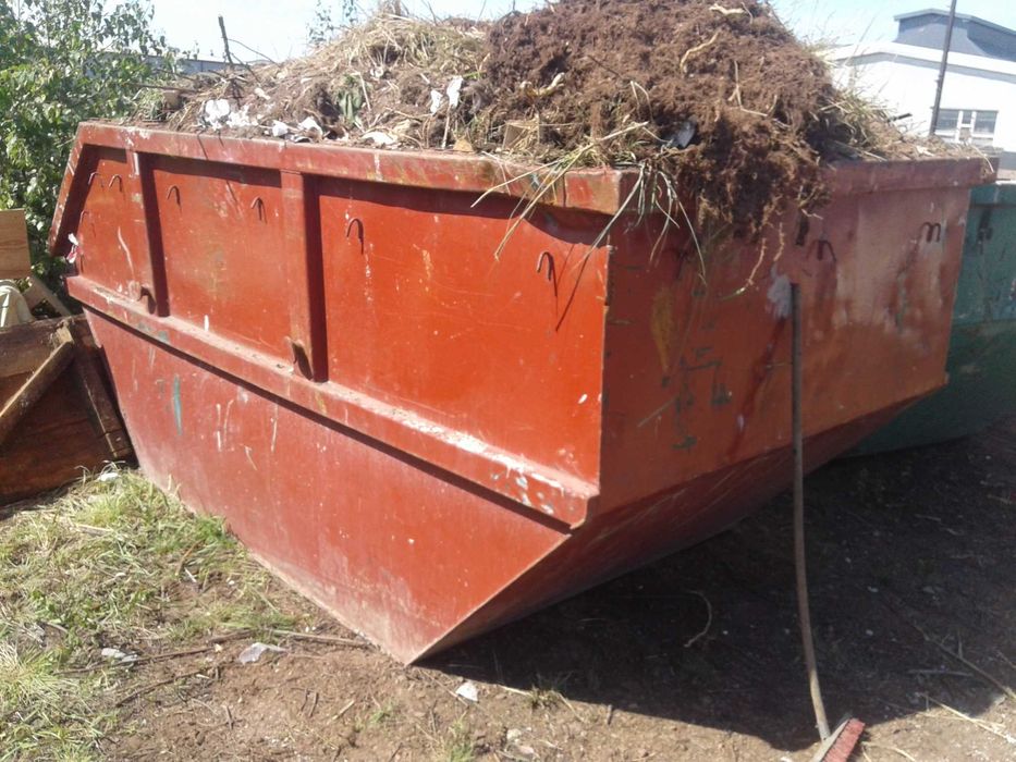 kontener na gruz wywóz gruzu śmieci utylizacja kontyner koleba wynajem