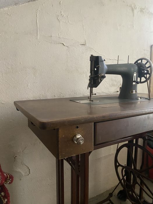 Maquina de costura