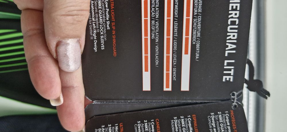 Щитки захисні Nike Mercurial lite