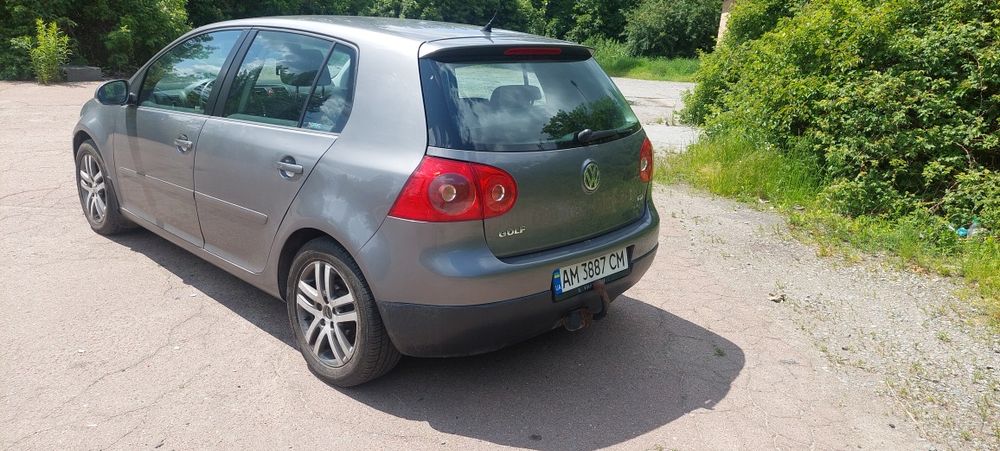 Продам фольксваген гольф 5
