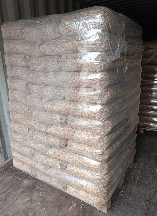 Pellet Pelet drewno drzewny iglasty opał Producent Transport Gratis