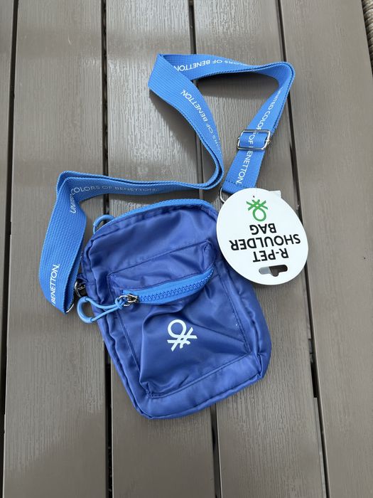 Torebka na telefon Benetton nowa