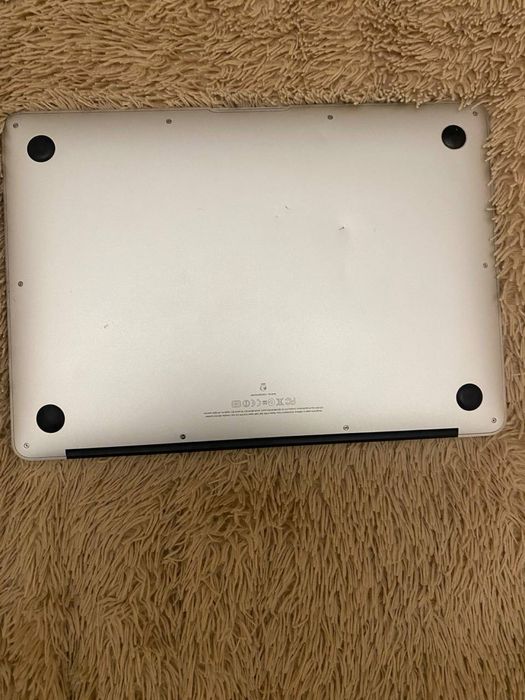 MacBook 13 inch 2011