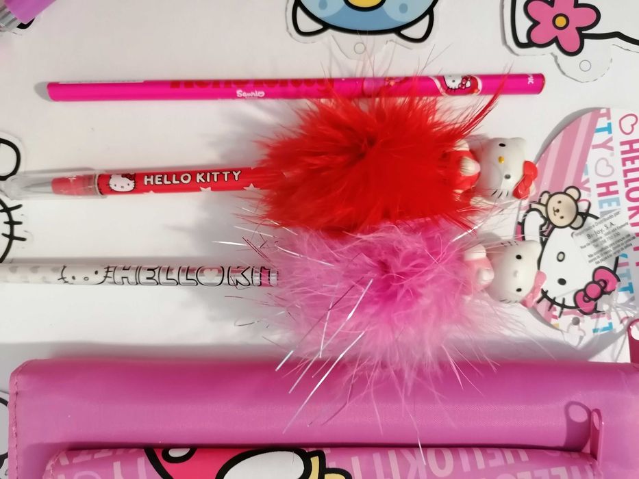 Material Escolar Hello Kitty Menina