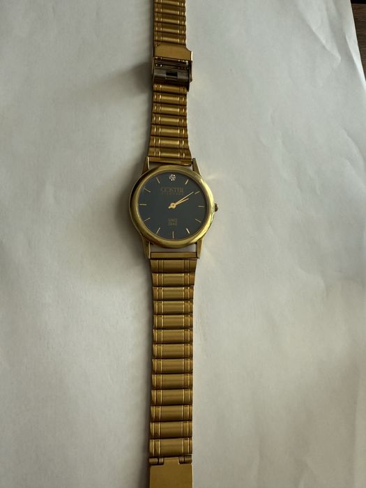 Швейцарские часы с бриллиантом