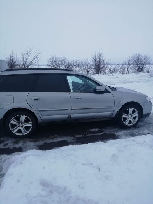 Продам автомобіль Subaru Outback