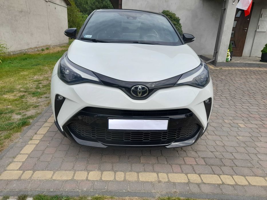 sprzedam samochód toyota CH-r GR sport