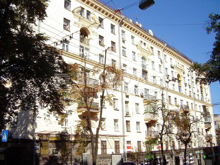 Светлая 2-ком квартира 50м2 в историческом центре Киева