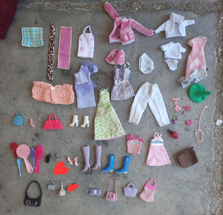 Lote de 15 Barbies, Anita, 4 Kens, X-Man