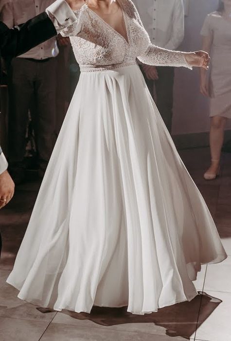 Suknia ślubna rozm. 40