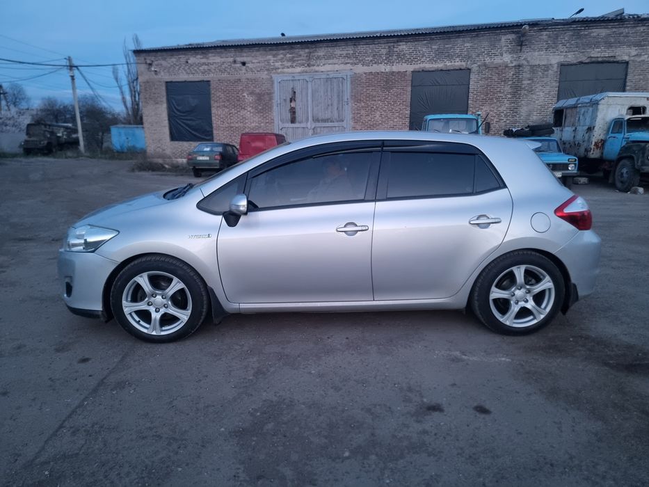 Toyota Auris 1.8 hybrid