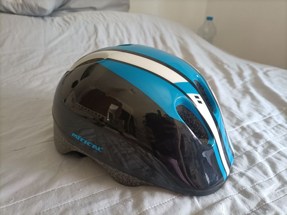 Capacete bicicleta criança