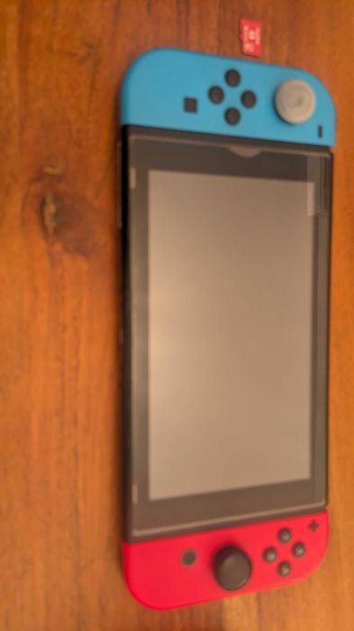 Nintendo Switch + Acessórios + cartão microSD 128 GB