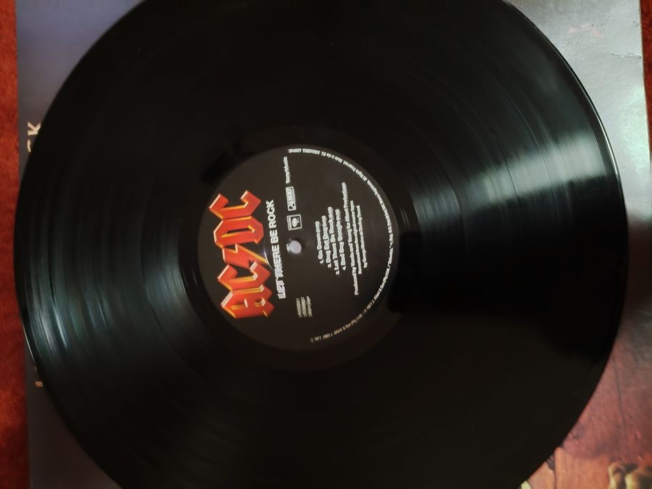 AC DC - let there be rock.  płyta winylowa