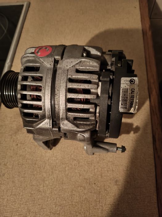 Alternator z Golf IV