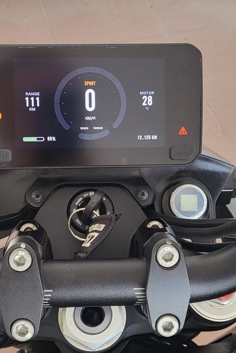 Mota elétrica zero S 14.4