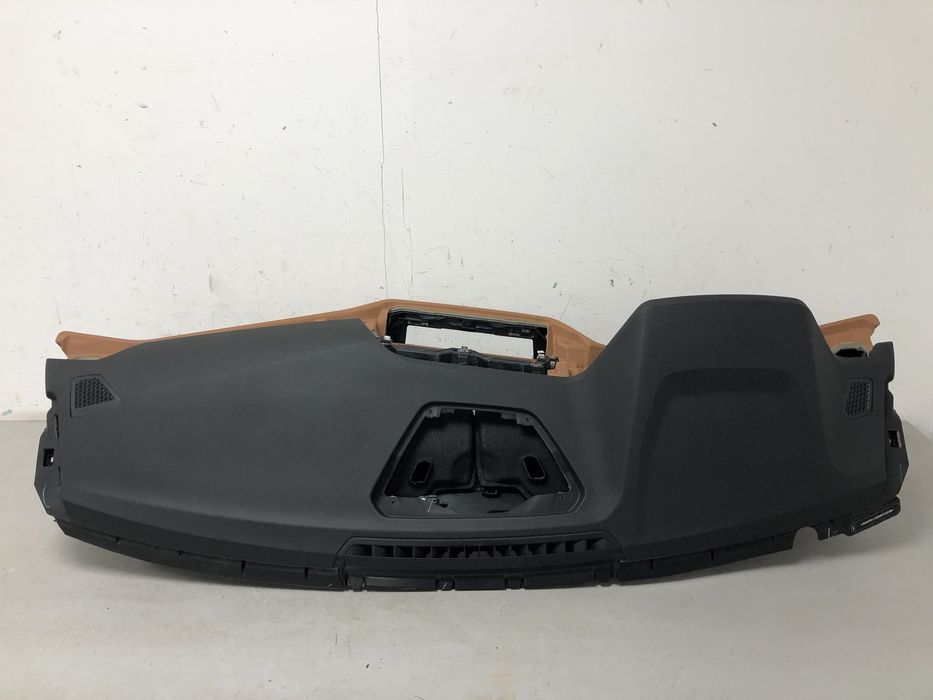 Панель приладів торпедо консоль BMW 3 G20 2019-