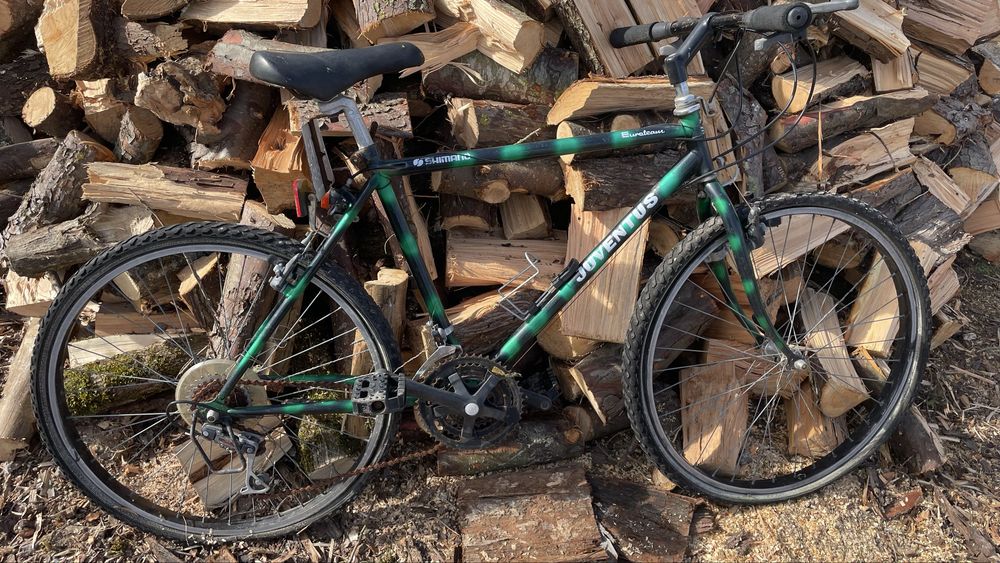 Bicicleta antiga ideal para restauro- shimano juventus