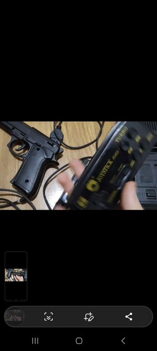 Продам две консоли SUPER NINTENDO одна и вторая хз название