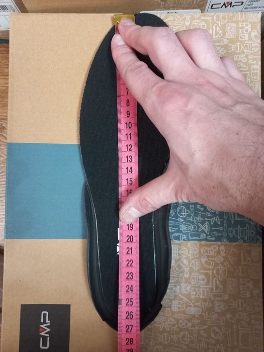 Кросівки cmp marco olmo 2.0 для туризму.