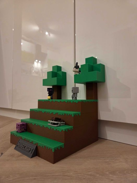 Stojak Półka Ekspozytor na figurki Kinder Joy - Minecraft