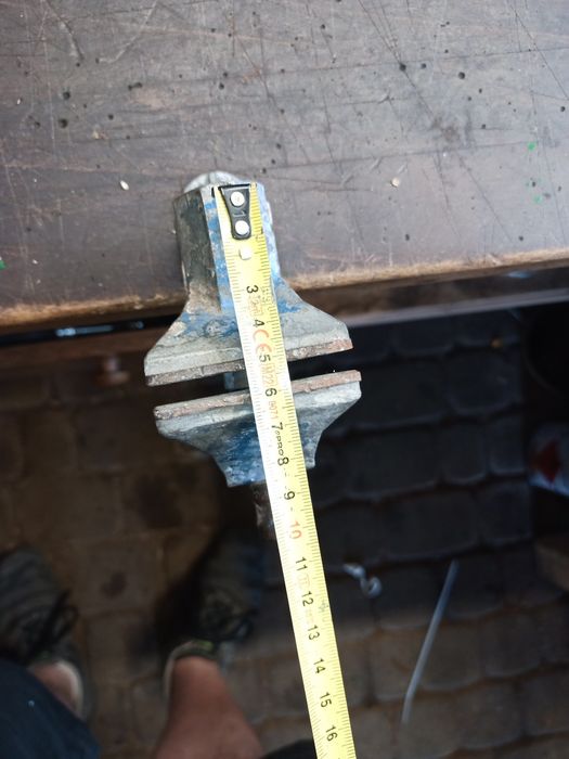 WpImadło modelarskie aluminiowe imadełko małe