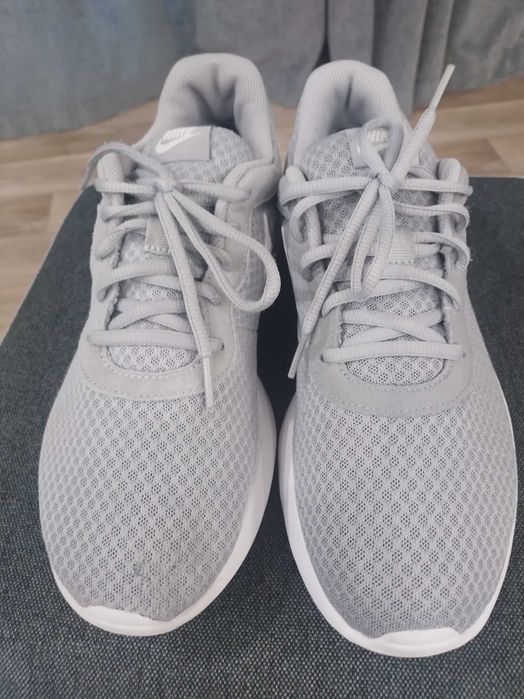 чоловічі кросівки NIKE