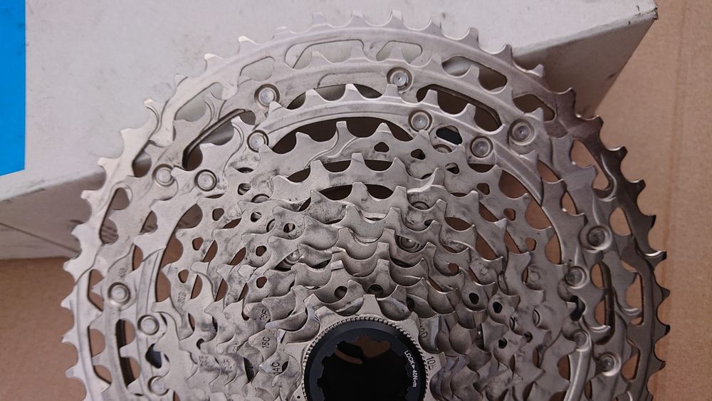 Kaseta Shimano Deore XT CS-M8100