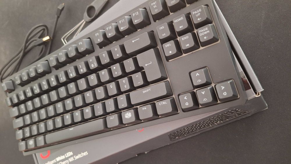 Teclado Mecanico Cooler Master Masterkeys S - Cherry MX Brown