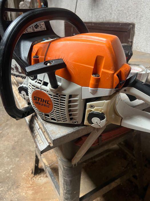 Stihl MS 241 C super stan