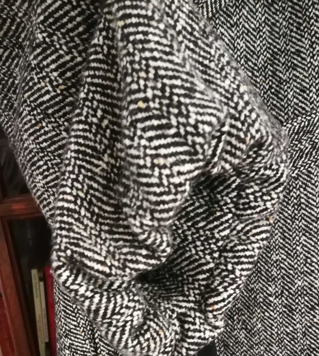 Casaco comprido em fazenda - Purification Garcia