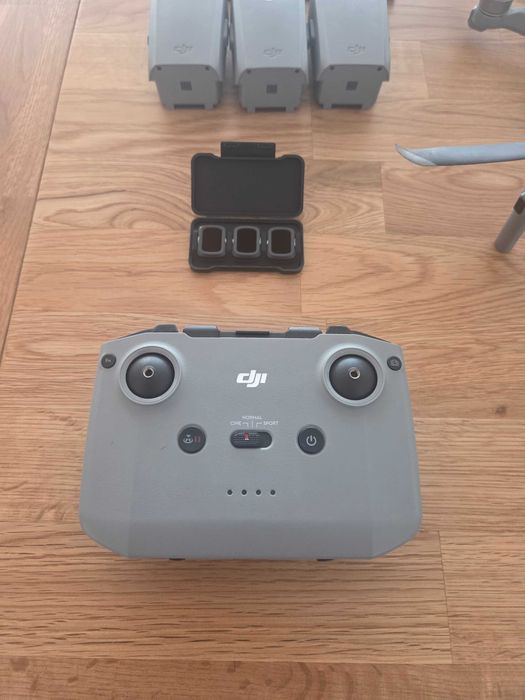 Dji Mavir Air 2 - versão Fly More Combo