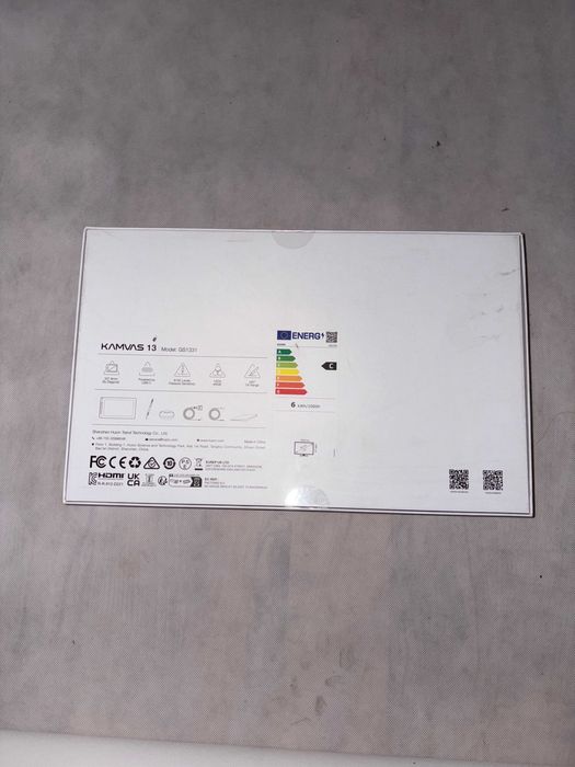 Tablet graficzny HUION Kamvas 13 13.3" – nowy, fabrycznie zapakowany