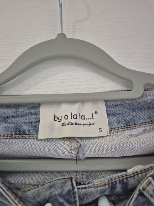 Jeansy By o La La