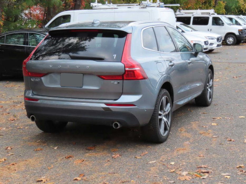 Volvo XC60      2019