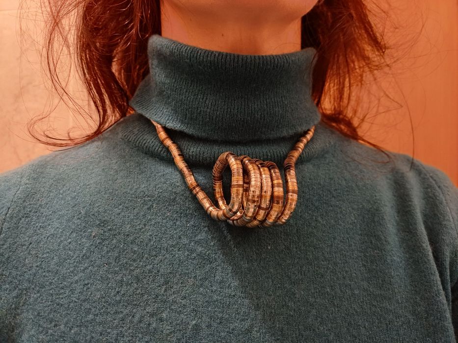 Colar cobra prateado e dourado, maleável - muito original