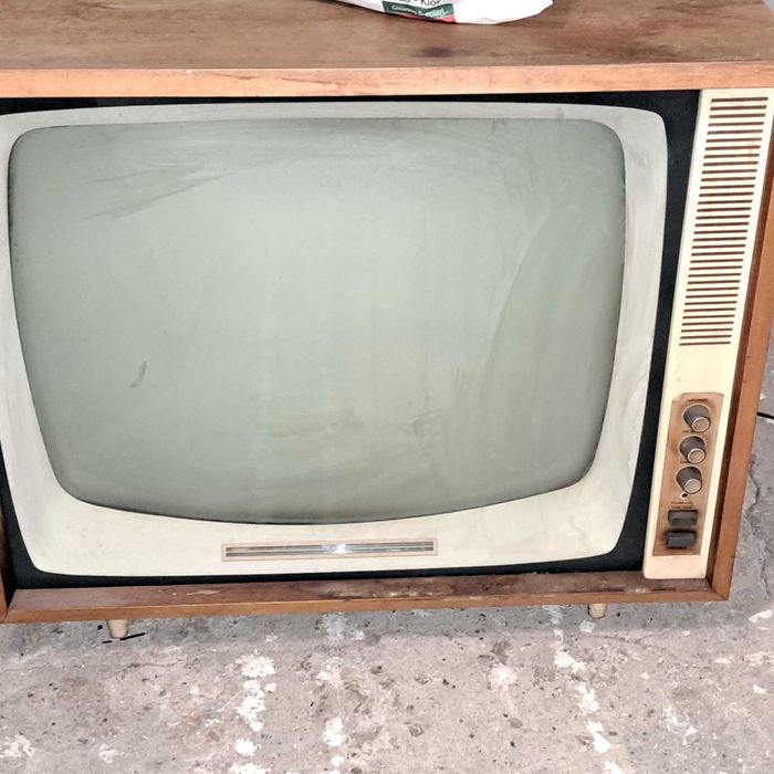 Telewizor Rafena  stadion 4 sprzedam