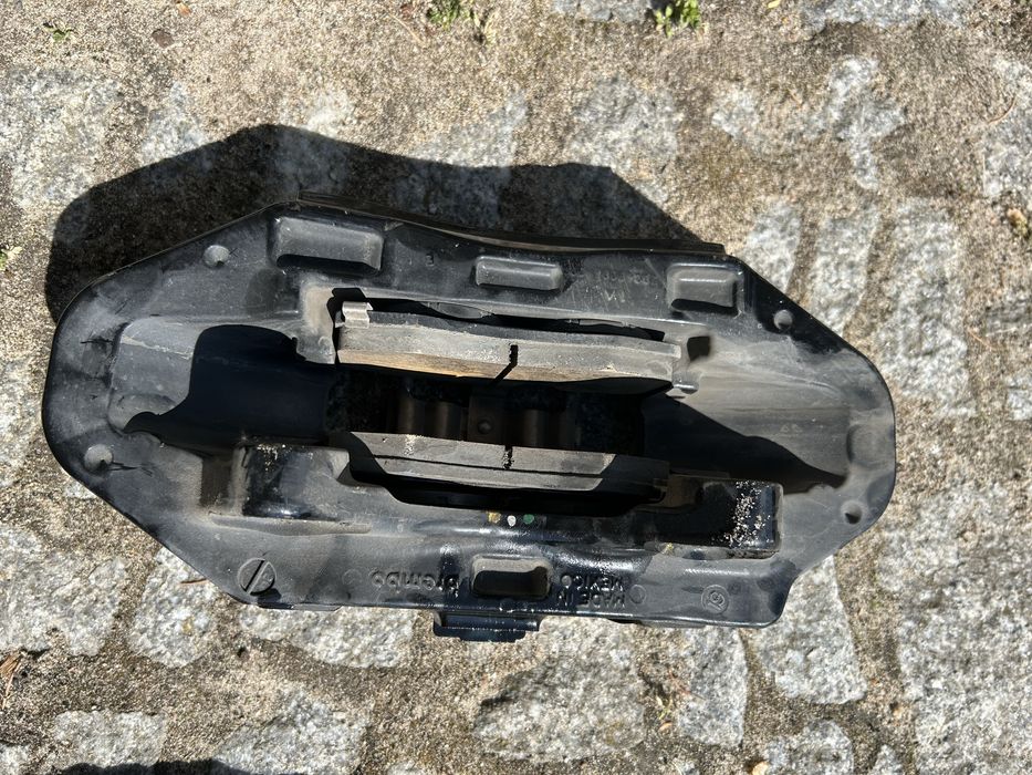 Chevrolet corvette c8 tylny zacisk hamulcowy tarcza hamulcowa tył