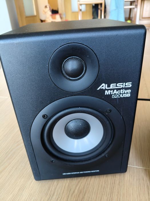 Monitoras Alesis M1Active 520USB (Bluetooth)