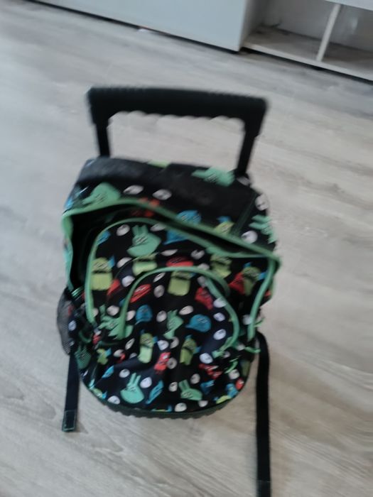 Mochila escolar com troley