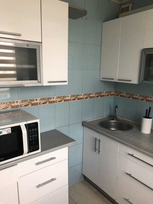 ПОДОБОВО оренда квартири Чугуїв! Центр. ПОСУТОЧНО аренда Чугуев 3х к!