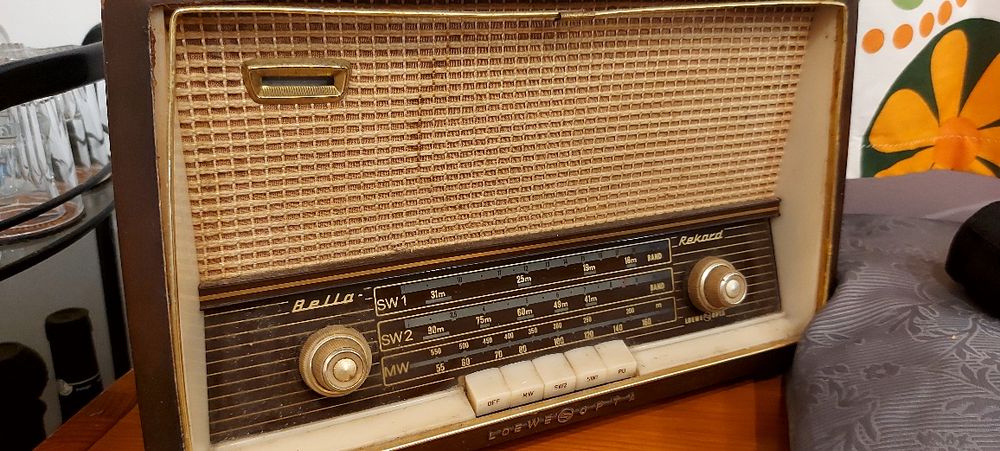 Telefonia Coleção Loewe