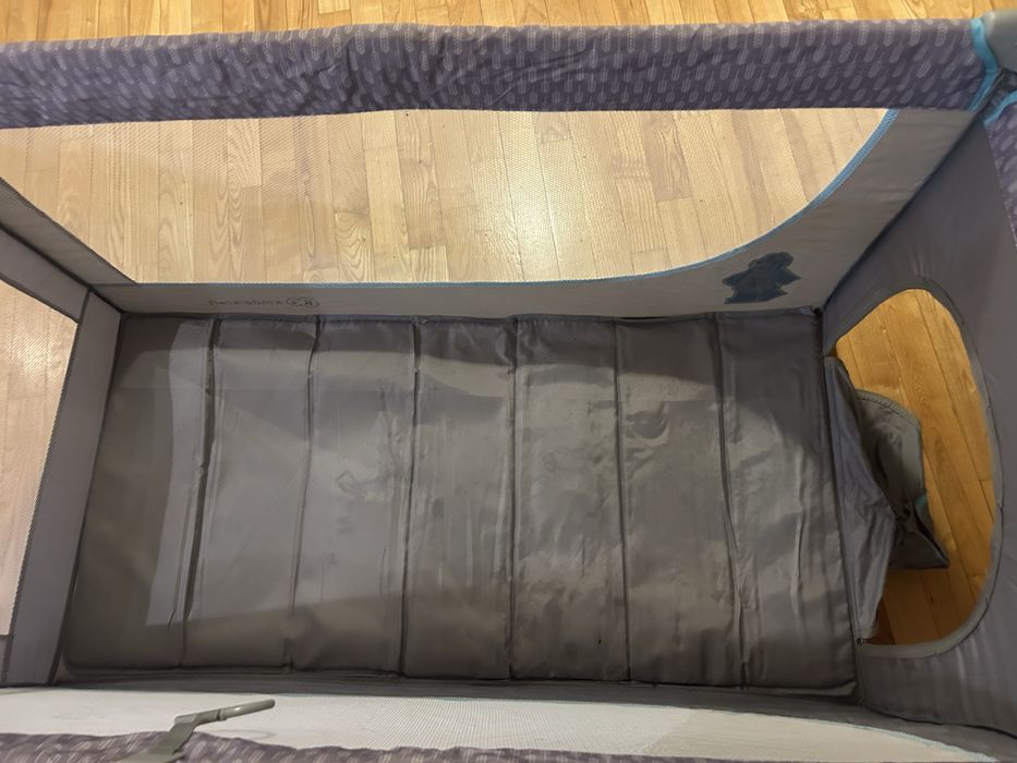 Lóżeczko turystyczne