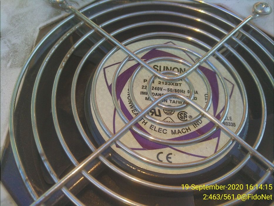 вентилятор Sunon 220V
