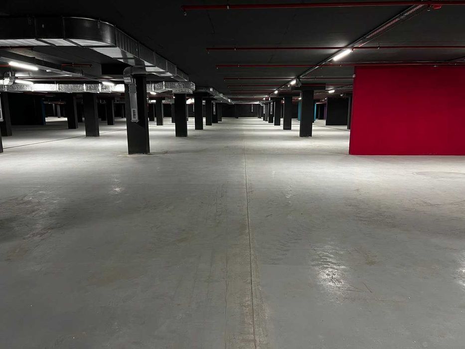 Гараж, паркомісце, паркінг, здано, центр, Family Plaza