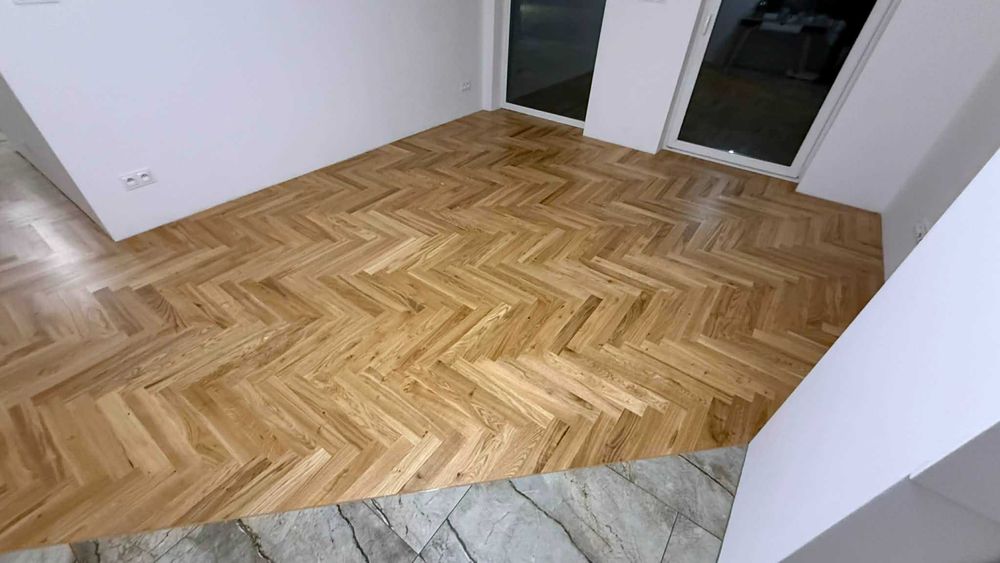 Parkiet dębowy lakier 13x70x490 jodełka (warstwa 6mm)