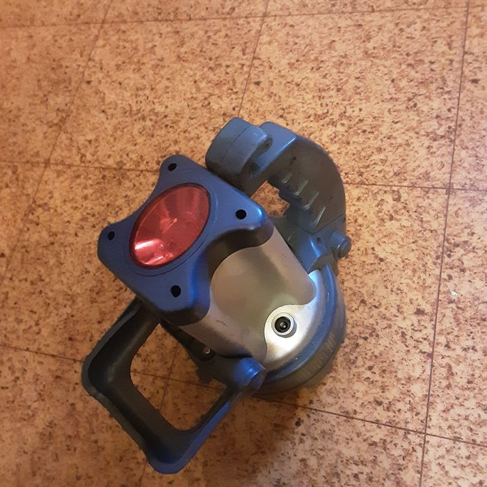 Фонарь Энгрия под замену батареи