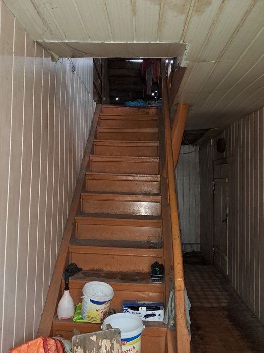 Sprzedam drewniany dom. Do rozbiórki. Możliwość usługi przeniesienia.